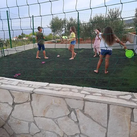 Matea * Necujam
